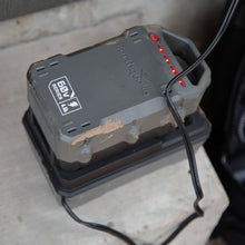 Load image into Gallery viewer, Earthquake 60V Battery
